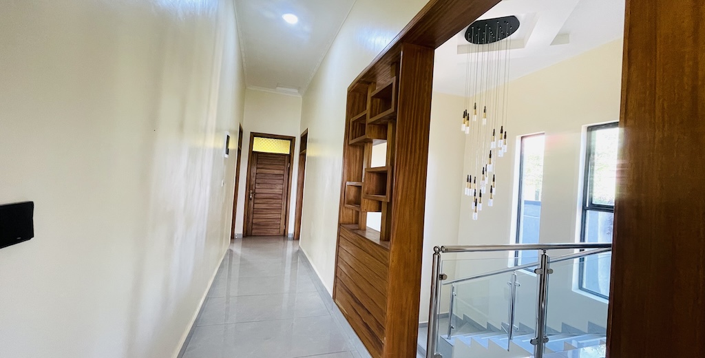properties/1Q4x5Fw7MmZO4R12XVxVQmC8pO3prqZ9g226Zwil.jpg