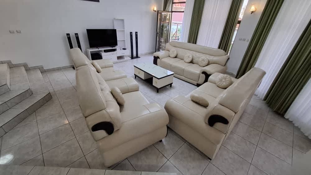 properties/9j18hIBSULt7XRfTtN95iX3k3V5r7SlAmMlcGj6d.jpg