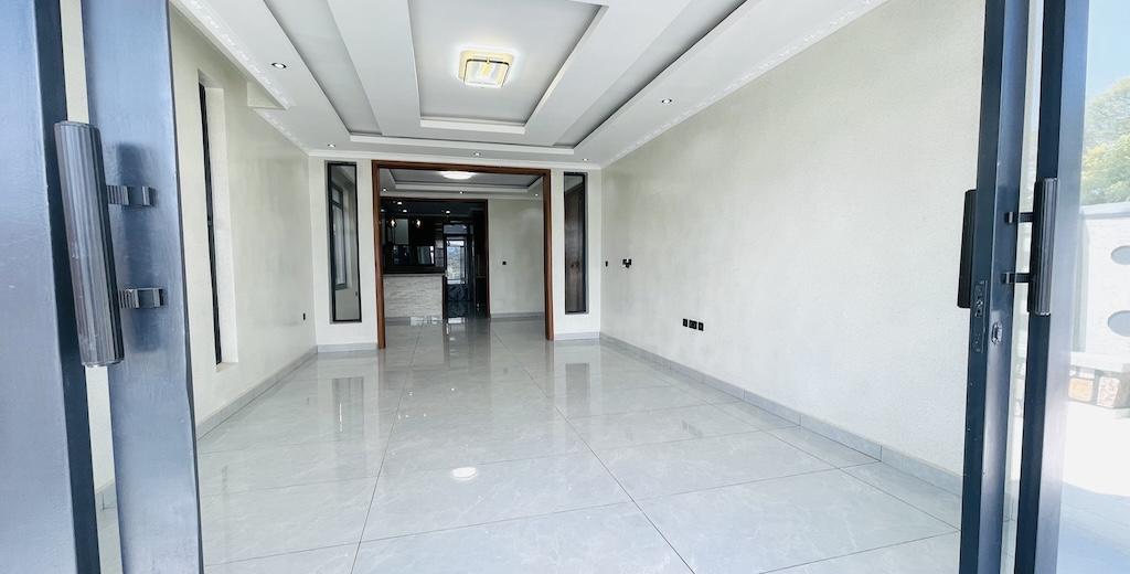 properties/B80o2asYkVr33IsMtQU9ITcqZpALGe02jpg8jxJN.jpg
