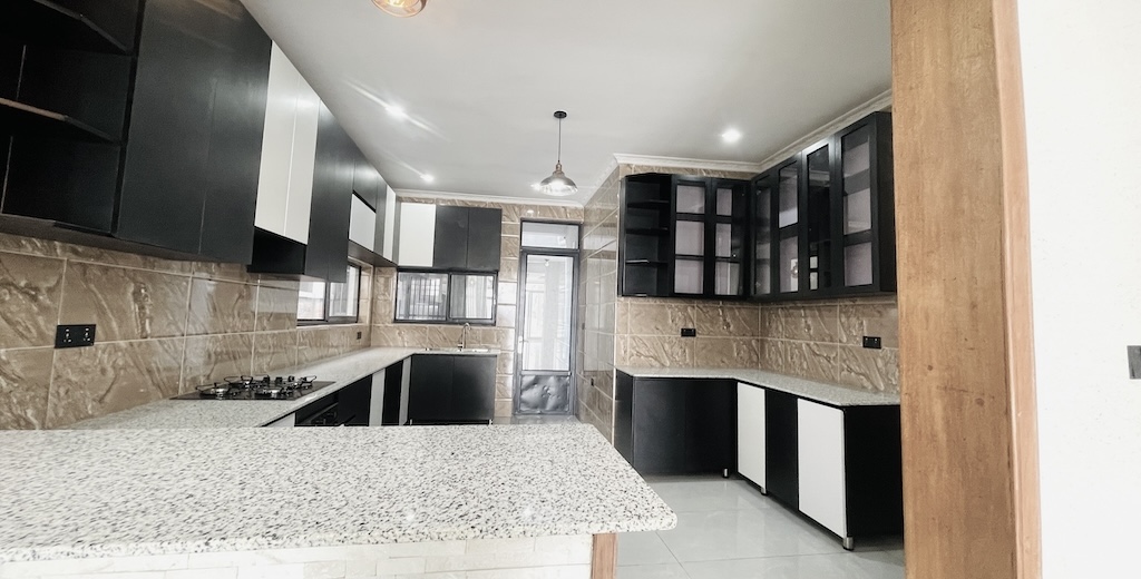 properties/KAMkX21TH6ZJFJuofoyEPDC5Xn8iYcyKWROXEHBf.jpg
