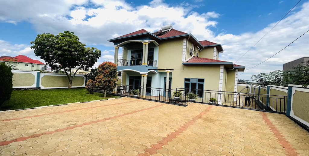 properties/ZQUDpmqy1jw1ItB51Ba3FEerwtnvk8vcjj3eNm3g.jpg