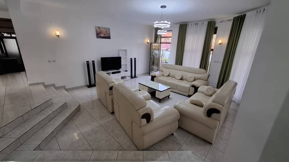 properties/hiyRvZC6K0ts175WKqocN8pc3aVnLOMYKuDg9KGb.jpg