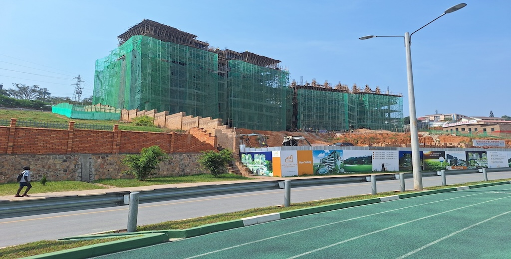 properties/uevBjmeQo6AFzgbSDsjkC679tRO4o1AzpCd8lDF4.jpg